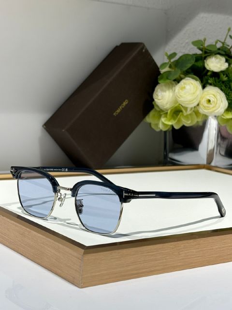 Beautiful Top Quality Knock Off Tom Ford Sunglasses