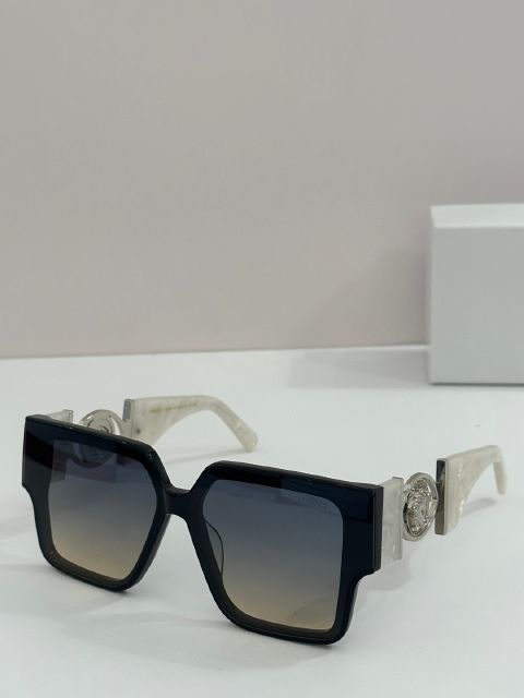 Beautiful Top Quality Versace Knock Off Sunglasses