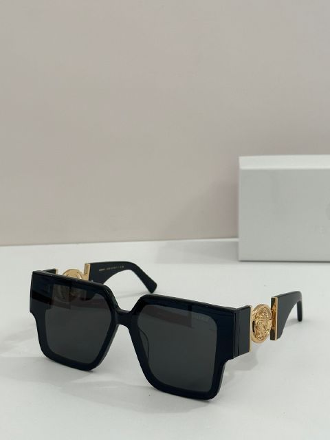 Beautiful Top Quality Versace Knock Off Sunglasses