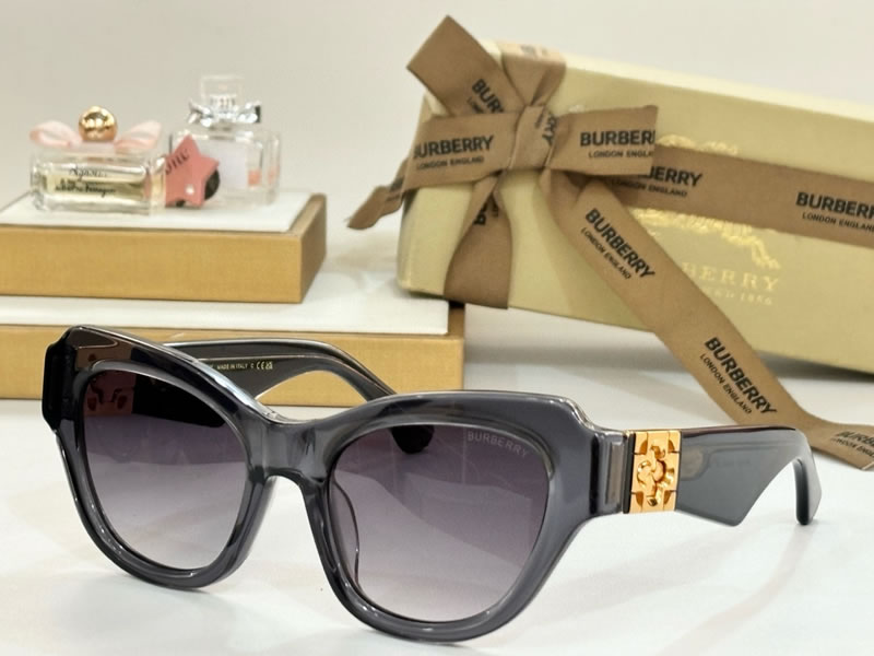 Burberry Replica Sunglasses Black Frame