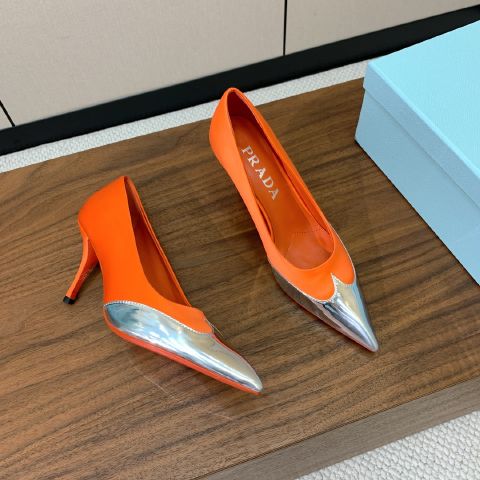 Fashion Prada Fake Pointed Toe Leather Shoes Orange