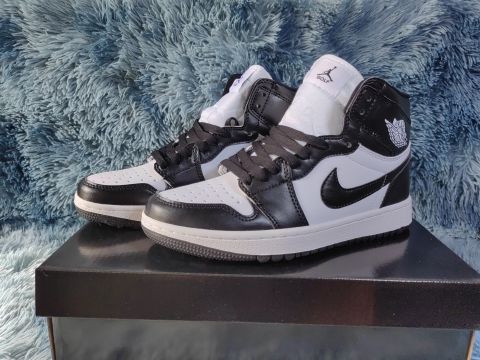 High Upper Replica Mens Jordan 1 Black with White Sneakers