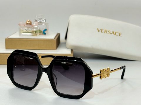 New Model Best Quality Versace Sunglasses Replicas