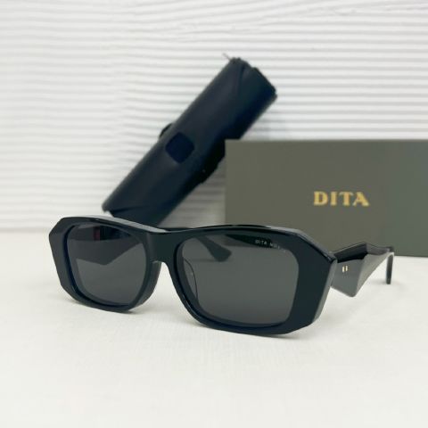 New Model Top Quality Prada Sunglasses Knock Off