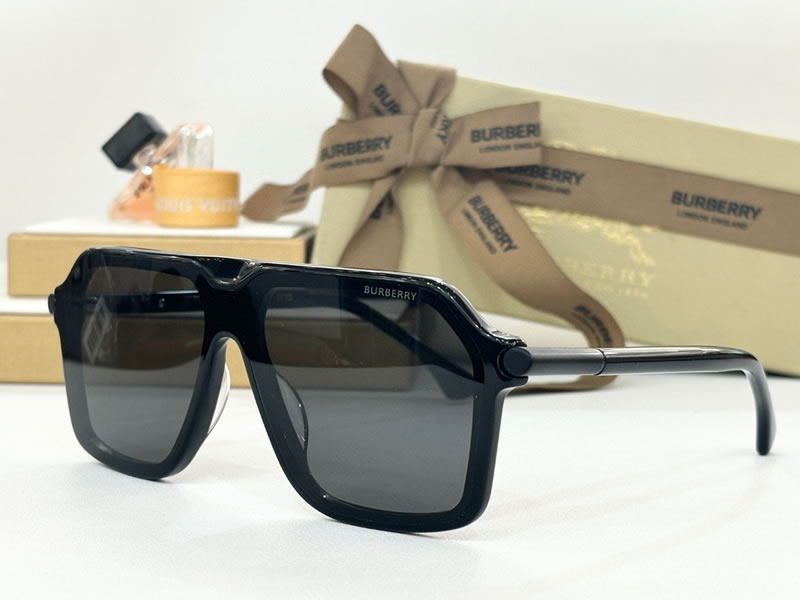 Replica Burberry square Sunglasses Black